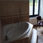 D'hote La Domaine Du Bagnerot Bed & Breakfast